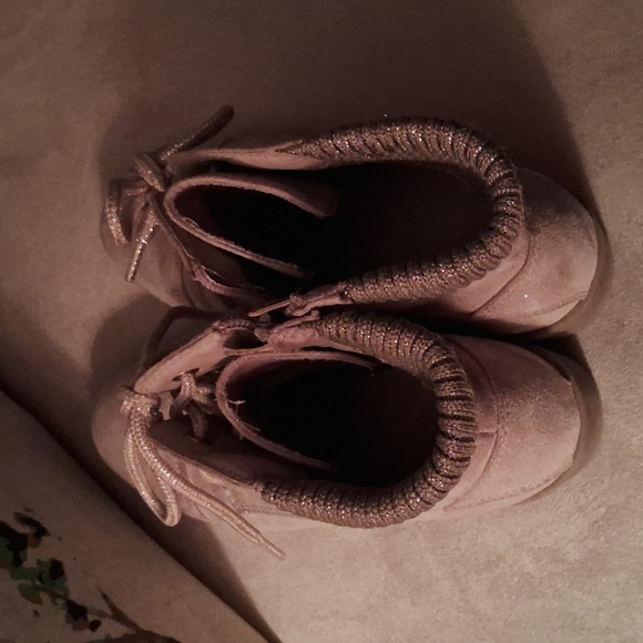 Little Girl's, Faux Suede, Booties with Sparkly Gold Laces &Trim & Side Zippers - Picture 4 of 7